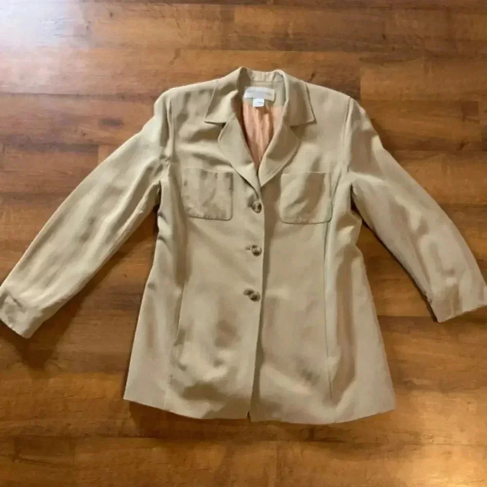 Womens Size 12 Jones New York Beige Dress Blazer 100% Silk